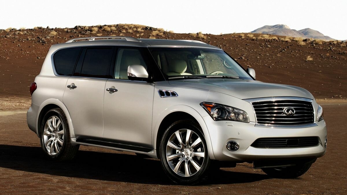 Внедорожники Infiniti QX56 отозвали в России для замены подушек безопасности