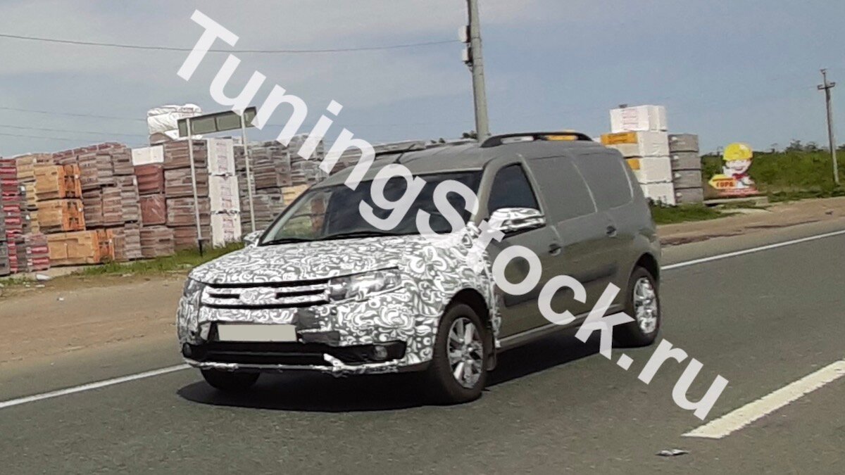 Обновлённую модель Lada Largus в этом году можно не ждать