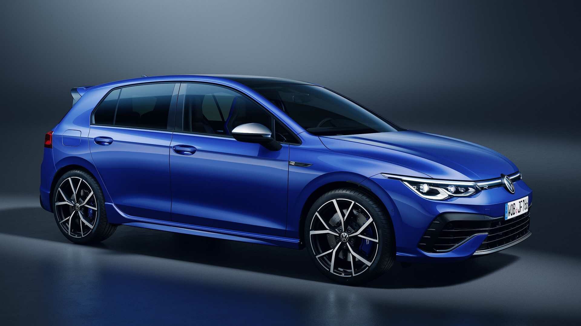 Новый хот-хэтч Volkswagen Golf R рассекречен: 320 сил и продвинутый полный привод