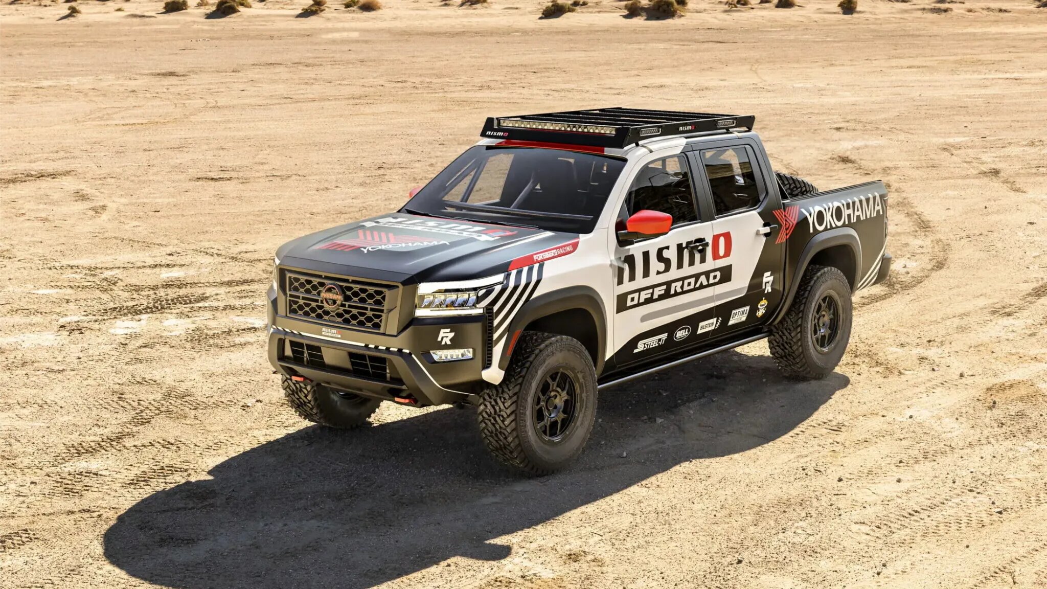 Пикап Nissan Frontier подготовили для ралли серийными запчастями