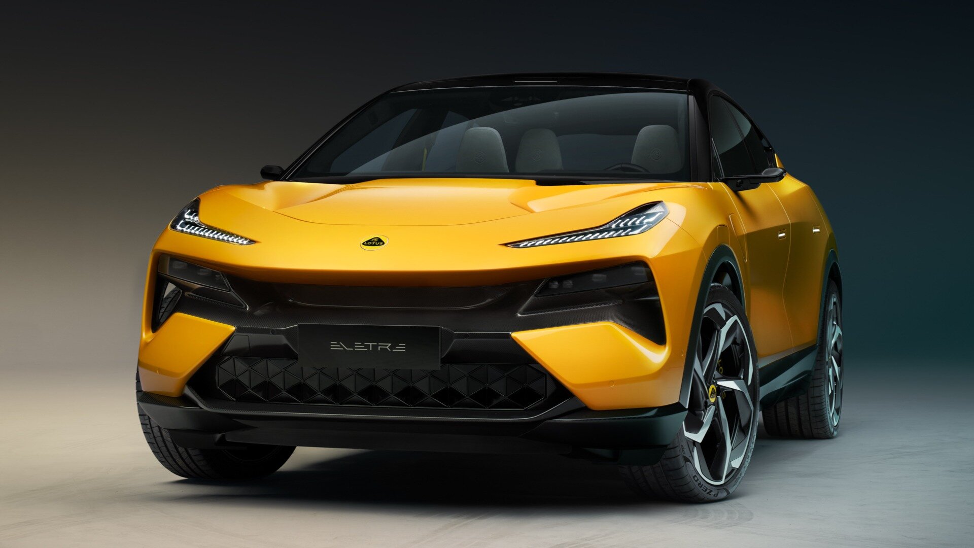 Представлен первый электрокроссовер Lotus: автопилот, 600 сил и 600 километров на одной зарядке
