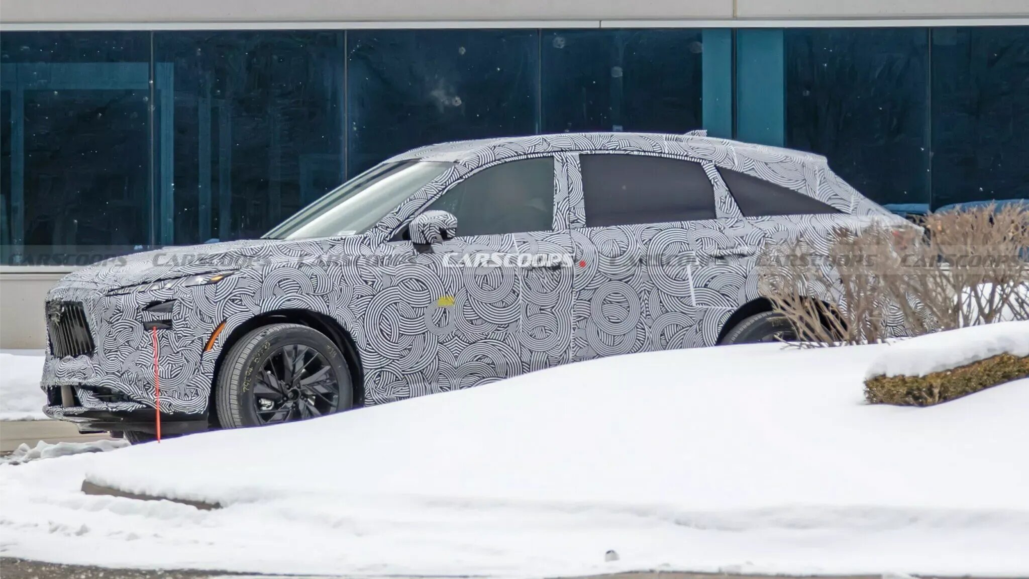 Новое кросс-купе от Infiniti: первые фотографии