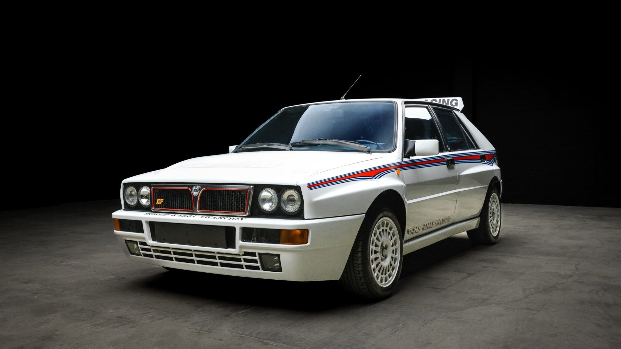 Очень редкую Lancia Delta Integrale Evoluzione выставили на аукцион