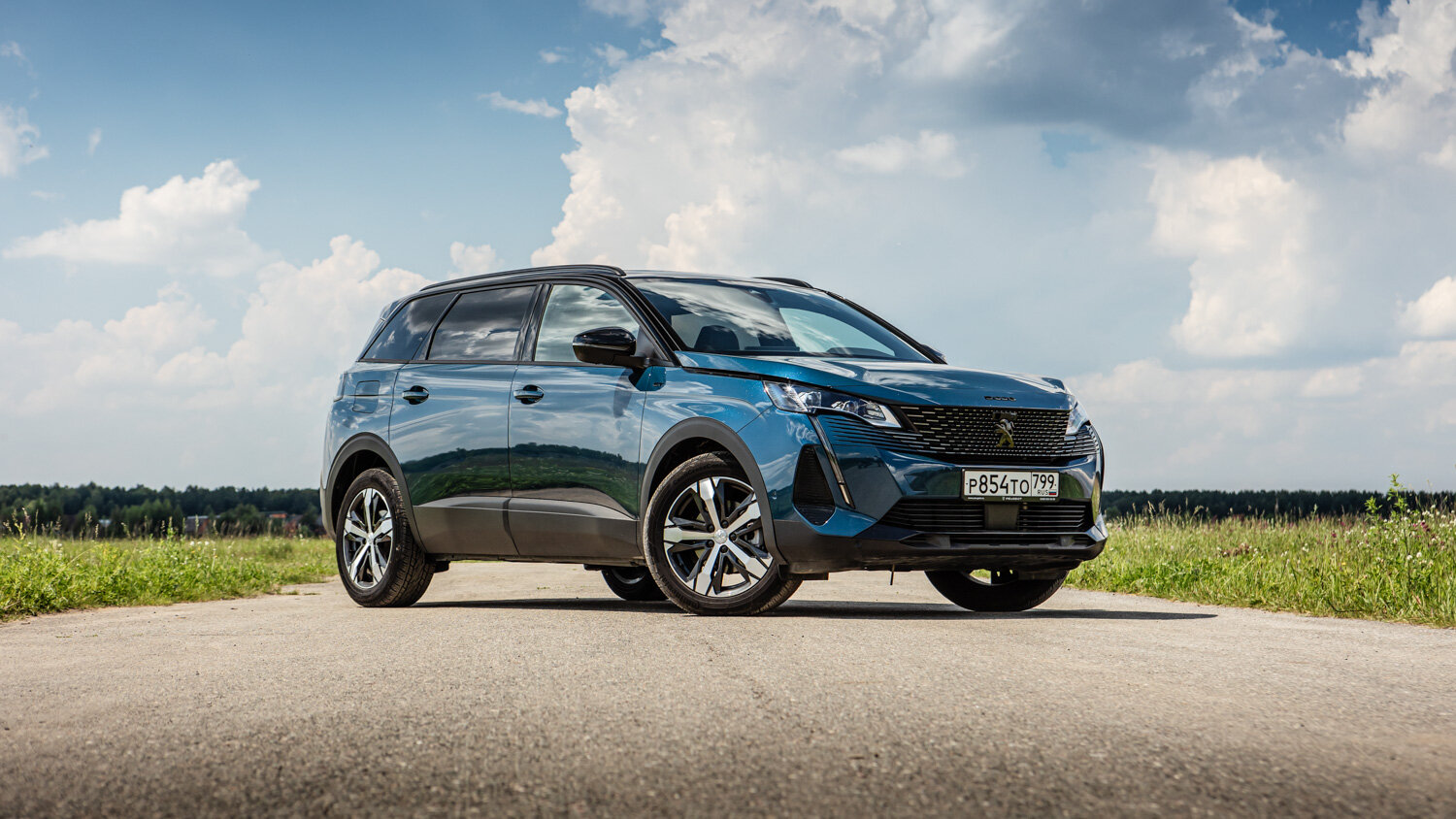 На словах ты лев... Все плюсы и минусы Peugeot 5008: подробный тест