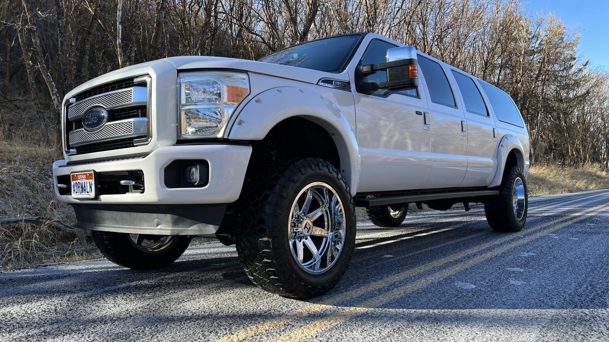 Внедорожный лимузин Ford пустят с молотка