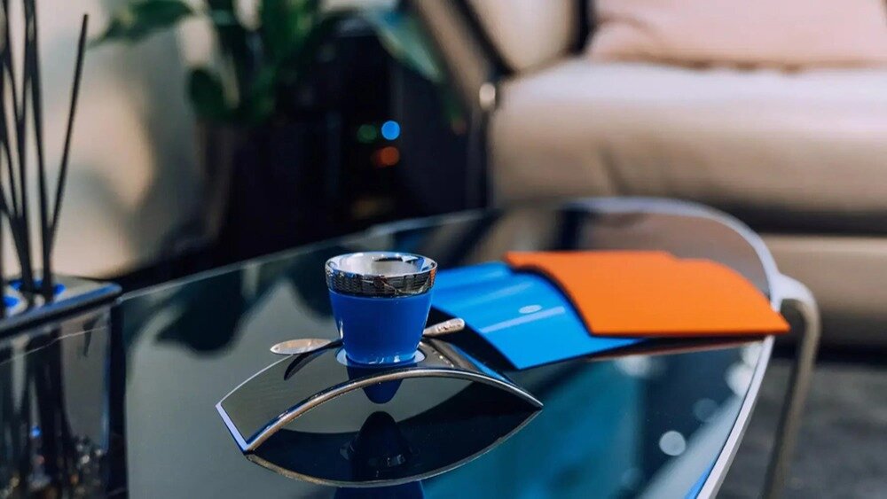 Bugatti открыла кофейню с эспрессо за 3500 рублей