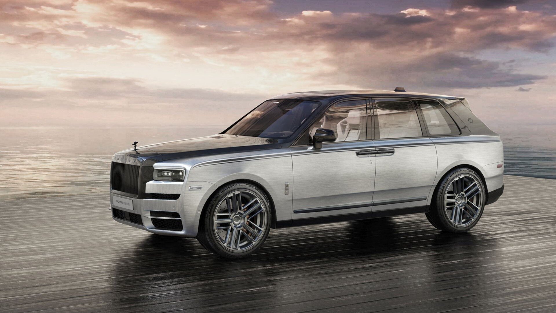 Польские тюнеры доработали Rolls-Royce Cullinan в яхтенном стиле