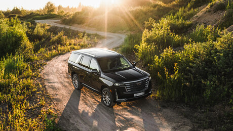 Новый Cadillac Escalade: 6 быстрых выводов после первого тест-драйва