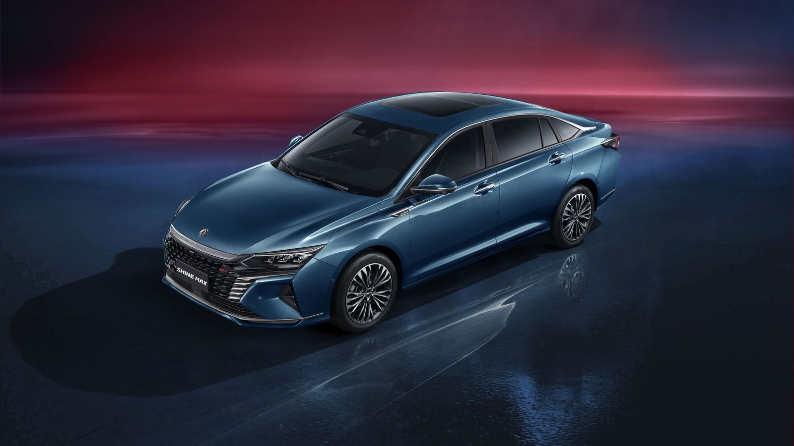 Бизнес-седан Dongfeng Aeolus Shine Max вышел на российский рынок по цене 2 990 000 рублей