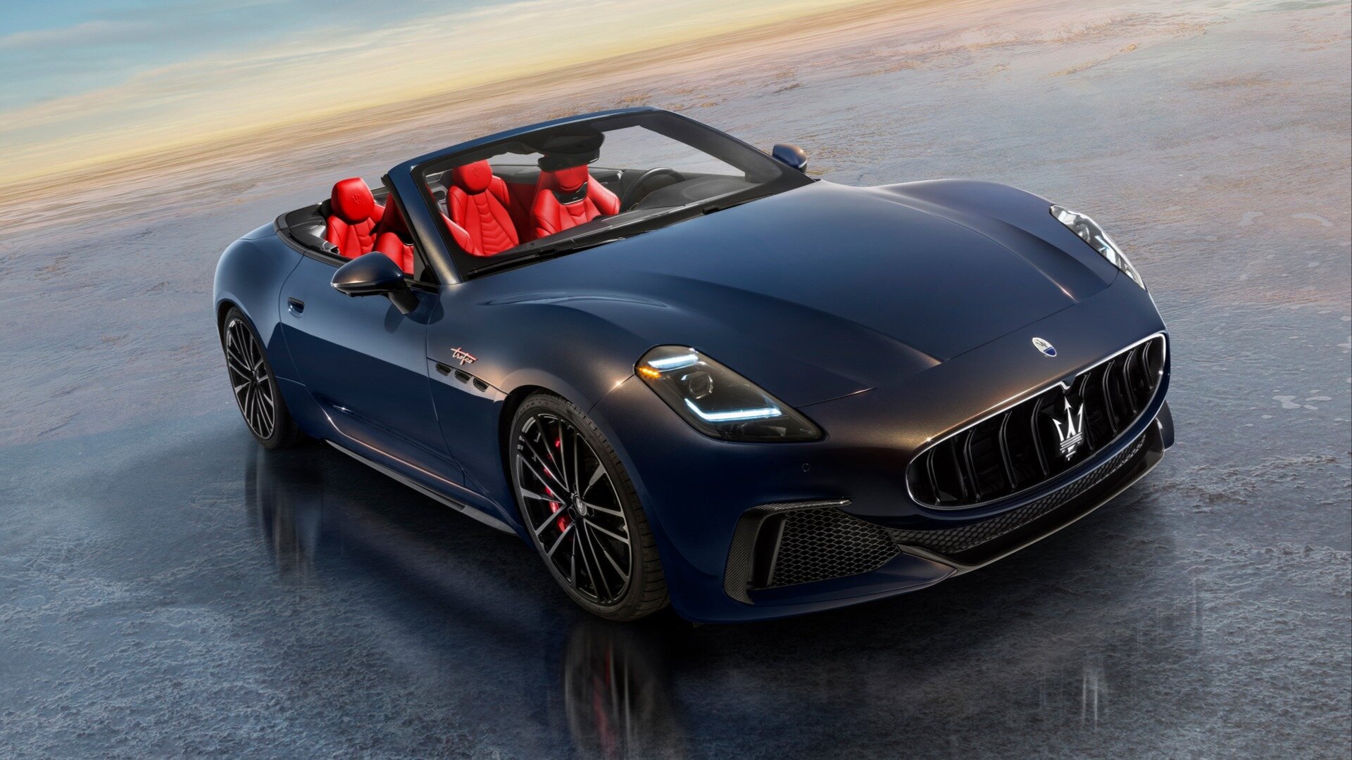 Новый Maserati GranCabrio дебютировал с 3-литровым бензиновым V6