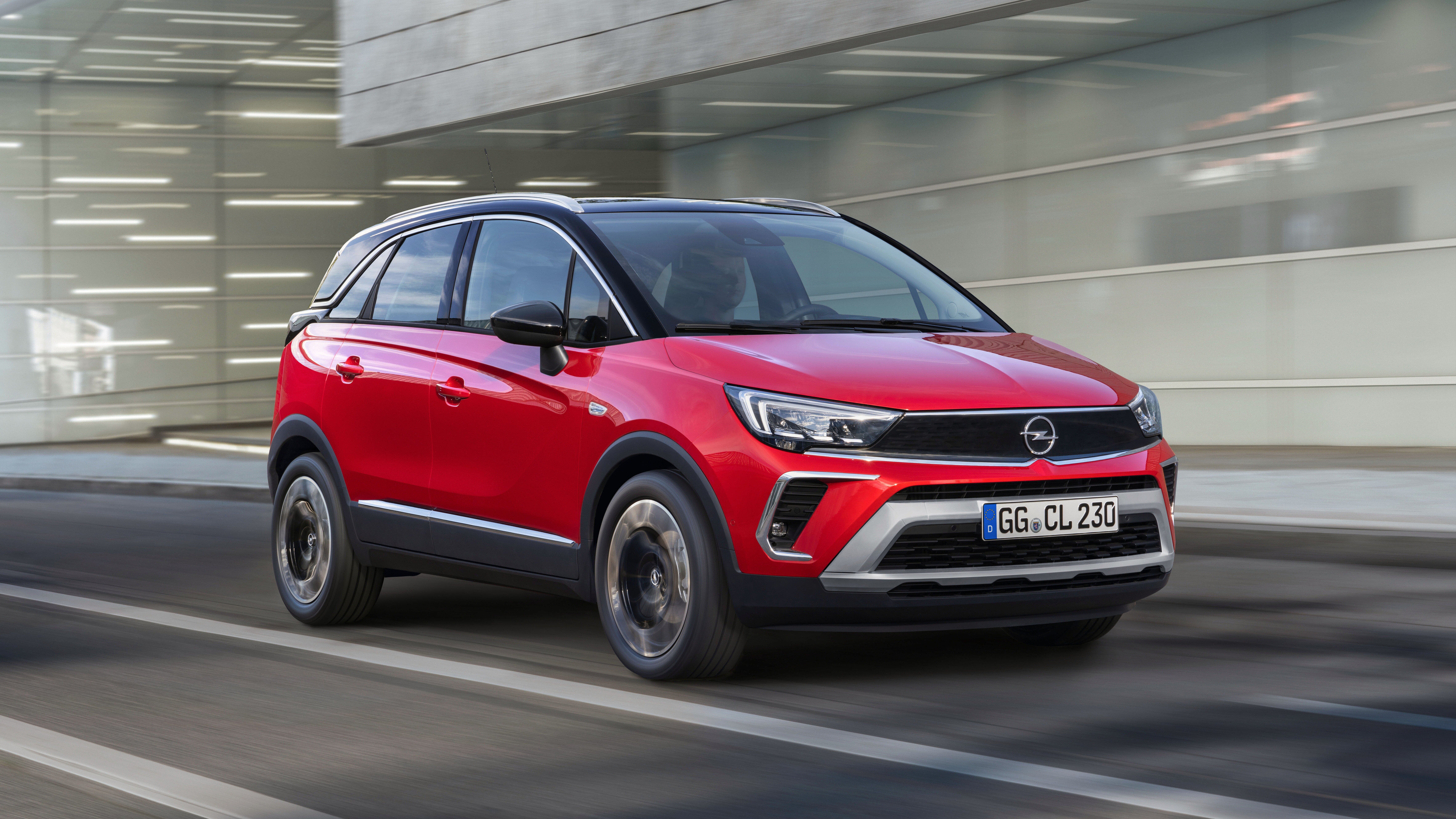 Opel переведёт свои кроссоверы на электротягу, но не сразу