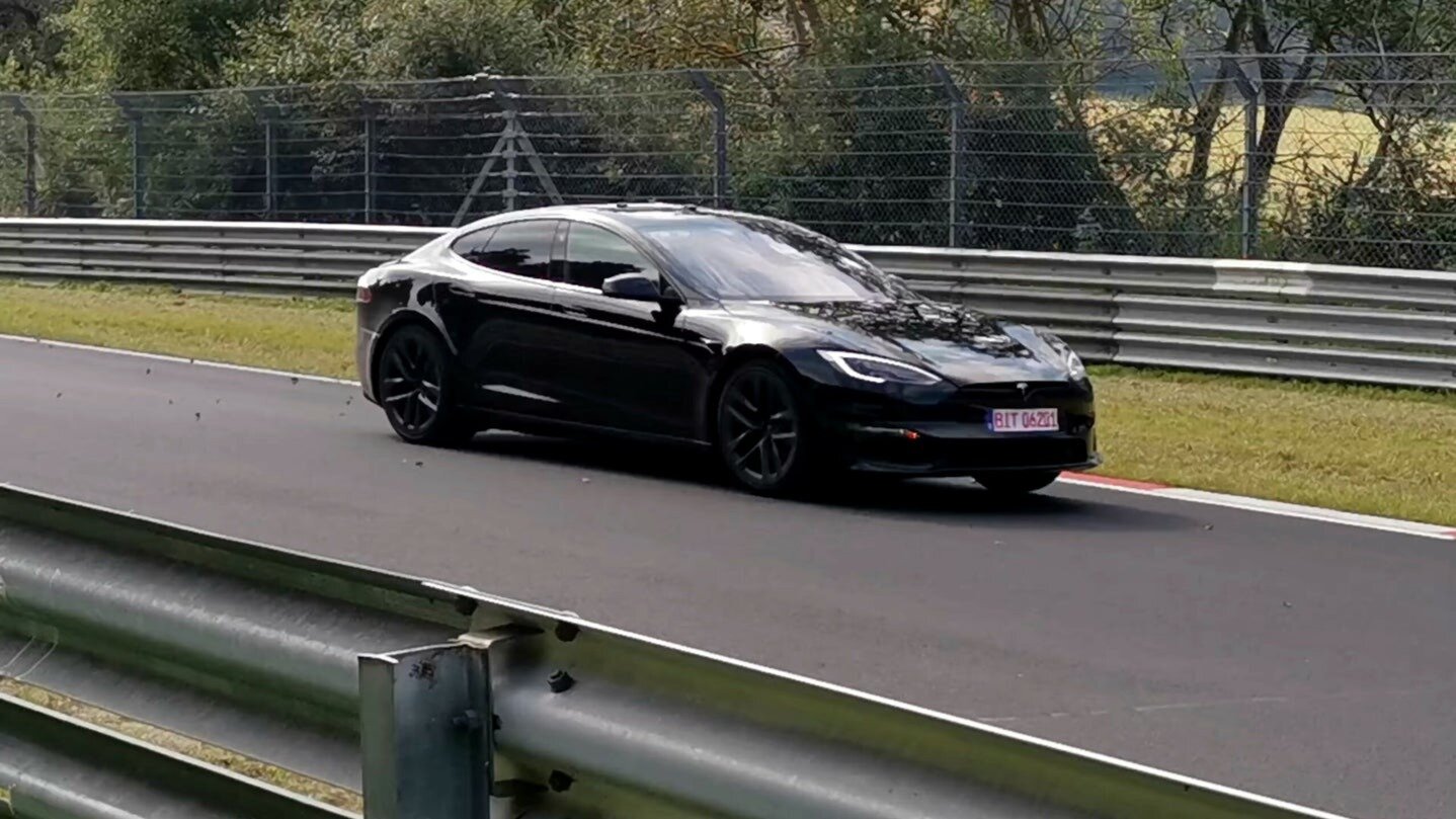Tesla заявила об установлении нового рекорда Нюрбургринга