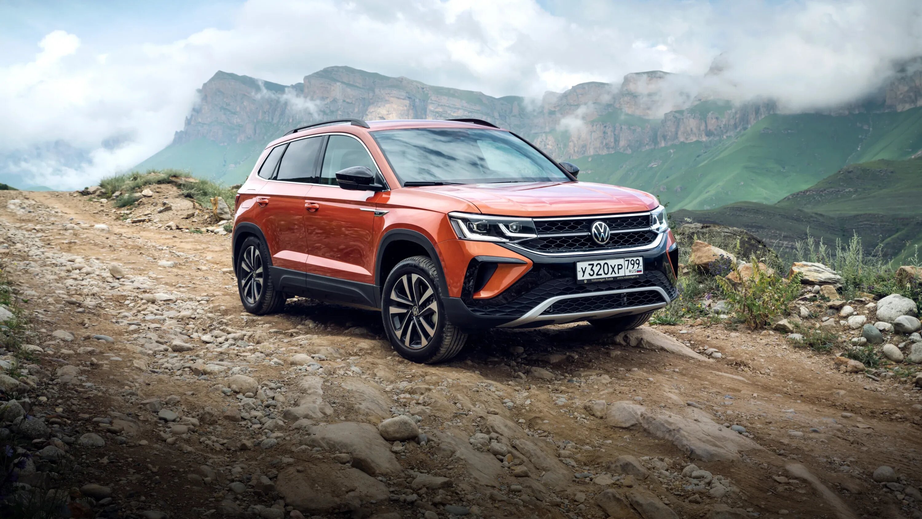 Цены на кроссоверы Volkswagen в России выросли на 416–510 тысяч рублей
