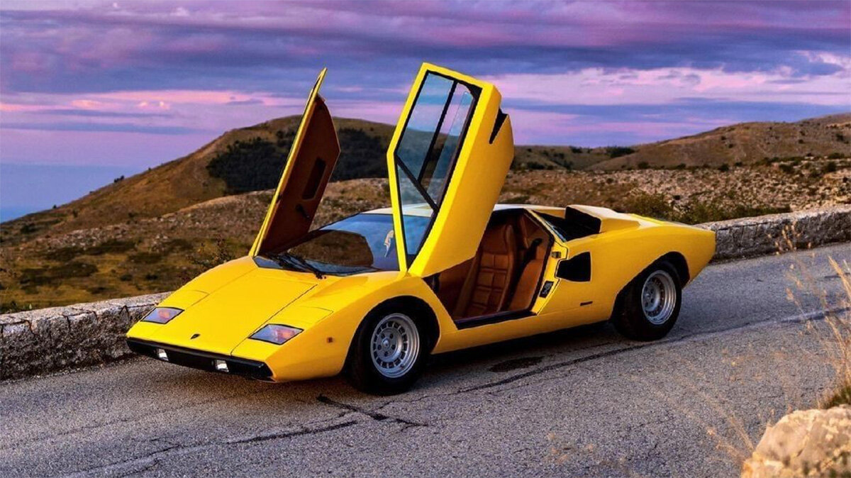 Тот-самый-Lamborghini Countach LP400 — во всех деталях и на фоне красивого заката. Фотопост