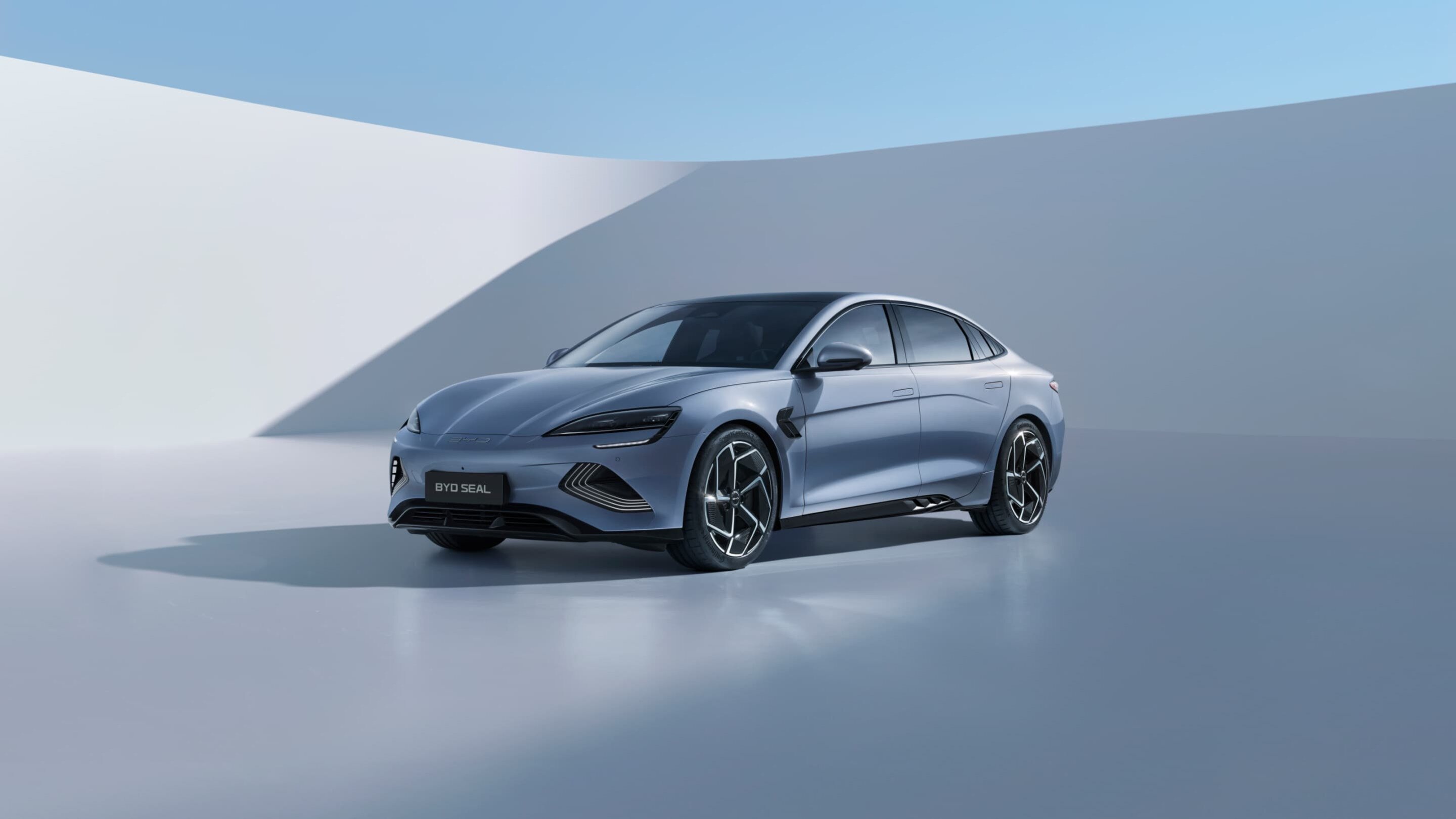 Первый европейский автозавод BYD построят в Германии, Франции либо Испании
