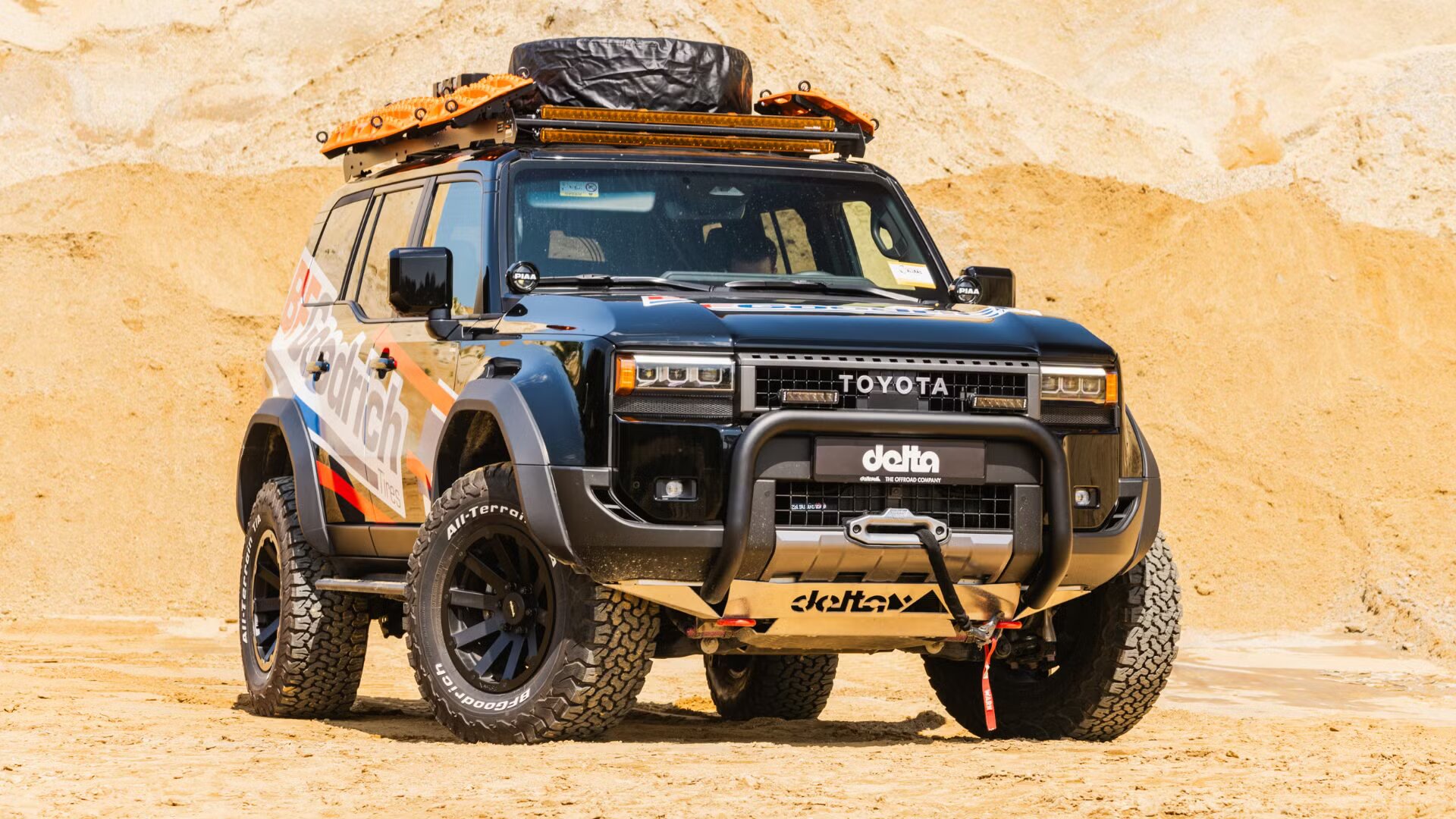 Немцы подготовили новый Toyota Land Cruiser Prado к суровому бездорожью