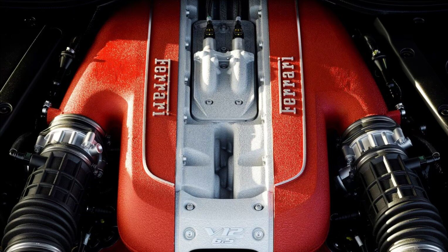 Ferrari не будет делать V12 наддувным