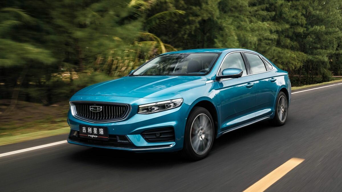 Компания Geely привезла в Белоруссию партию седанов Preface