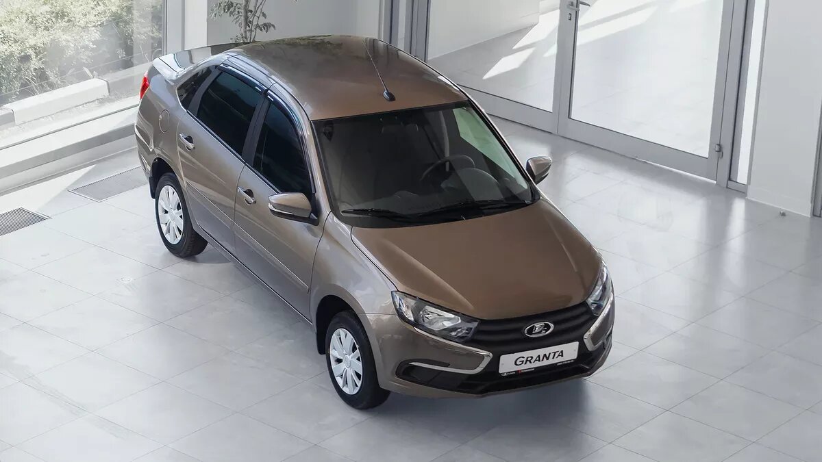 АвтоВАЗ начал собирать двигатели для Lada Granta в три смены