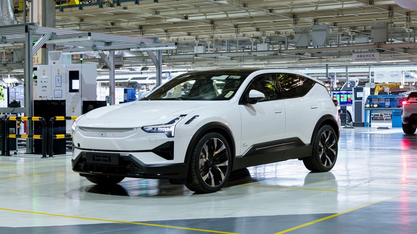 Флагманский электрокроссовер Polestar 3 резко подешевел перед стартом продаж