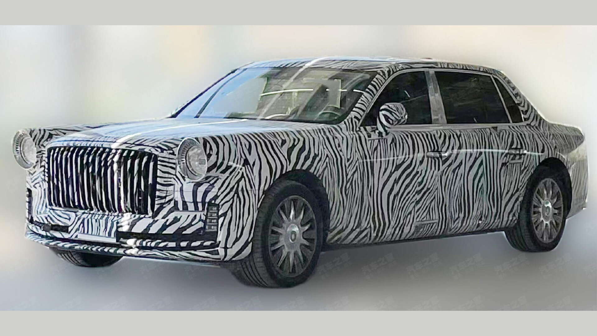 Hongqi готовит новое поколение «партийного лимузина» L5