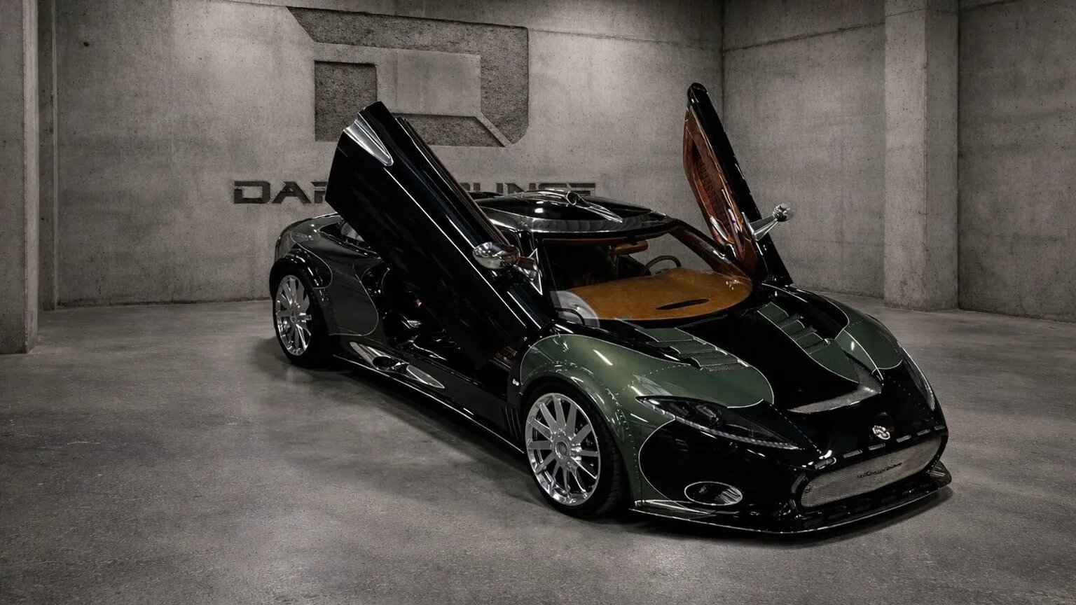Дизайнеры представили новый суперкар Spyker C8 из 2017 года