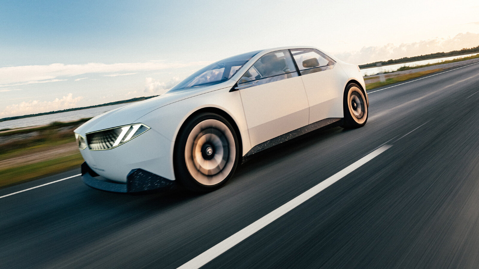 Шокирующая BMW, свежая Tesla и другие: все новинки автосалона в Мюнхене
