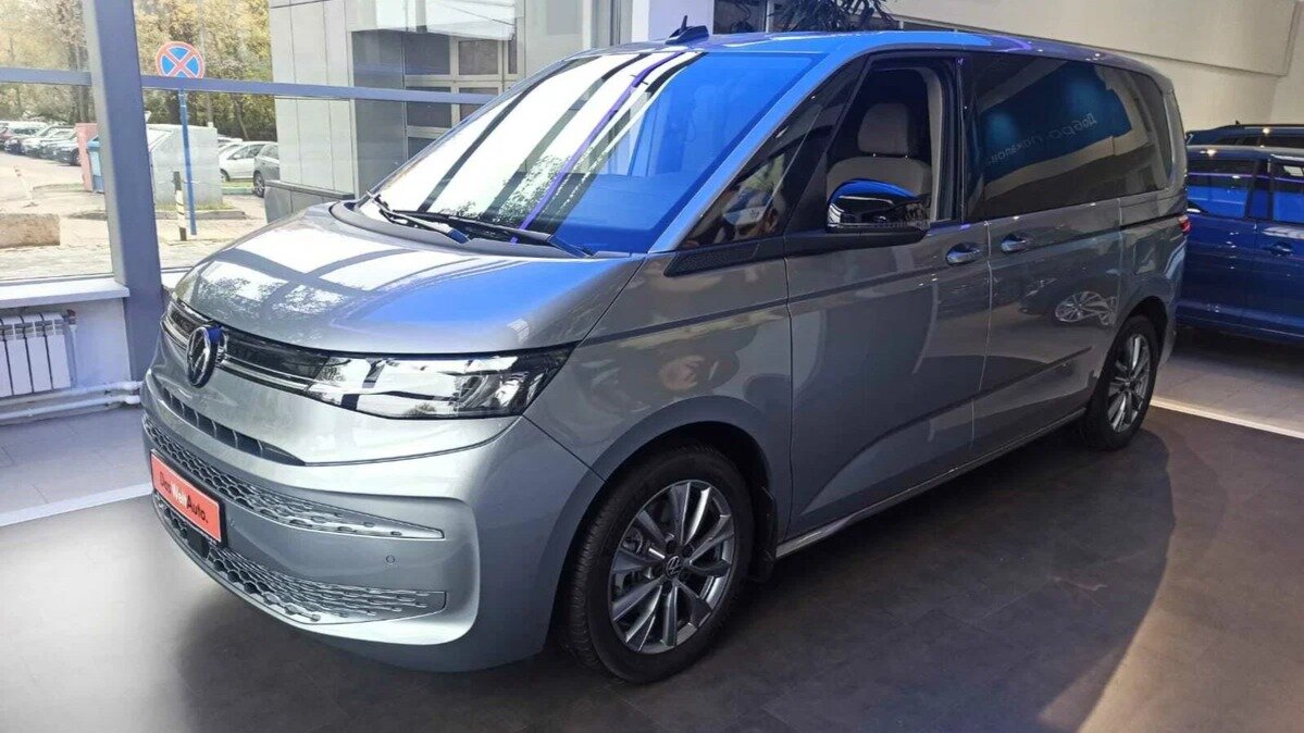 На Авто.ру начали продавать Volkswagen Multivan поколения Т7