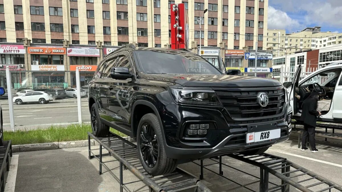 На Авто.ру появился новый рамный внедорожник MG RX8 за 4,6 миллиона рублей