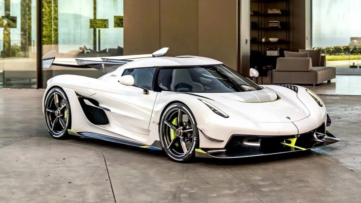 В России выставили на продажу мегакар Koenigsegg Jesko за 1 миллиард рублей