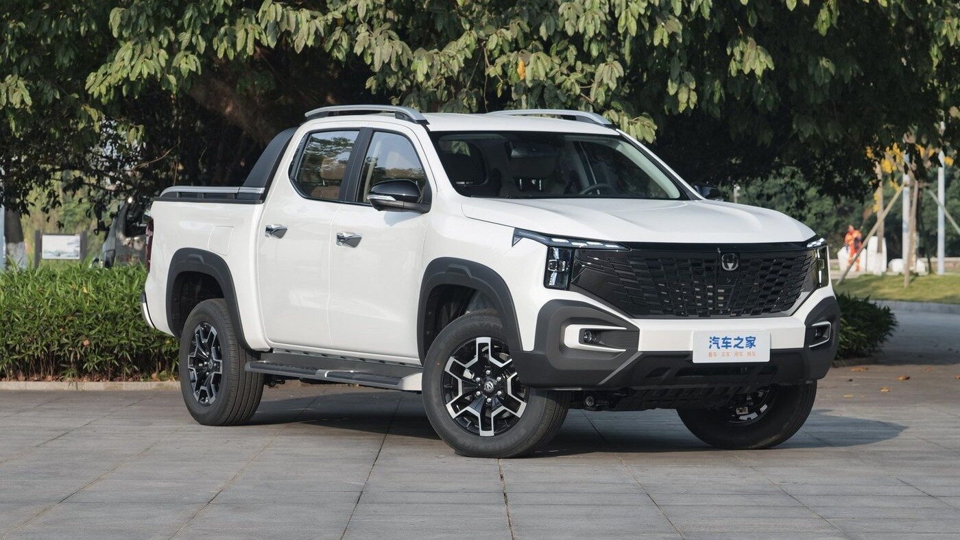 Changan вывел на рынок гибридный пикап Hunter EREV за 1,8 миллиона рублей