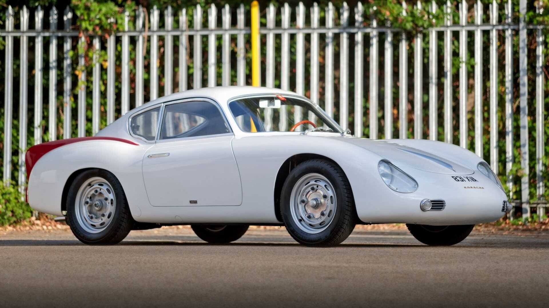 Уникальный спорткар Porsche от ателье Zagato купили за 41,5 миллиона рублей