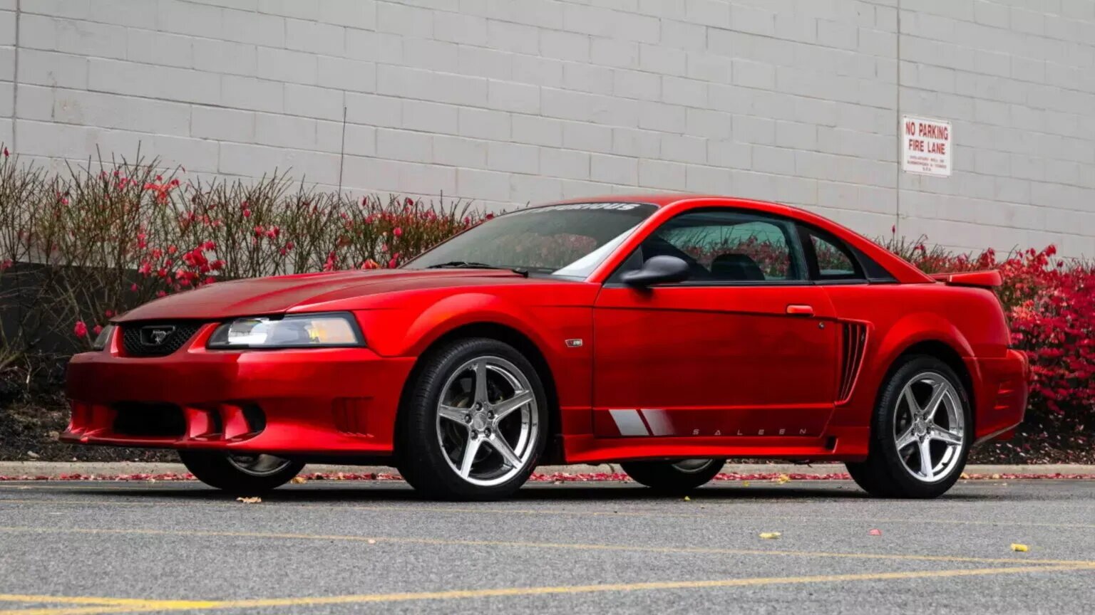 На продажу выставлен Ford Mustang от Saleen, который уничтожили в «Форсаже»