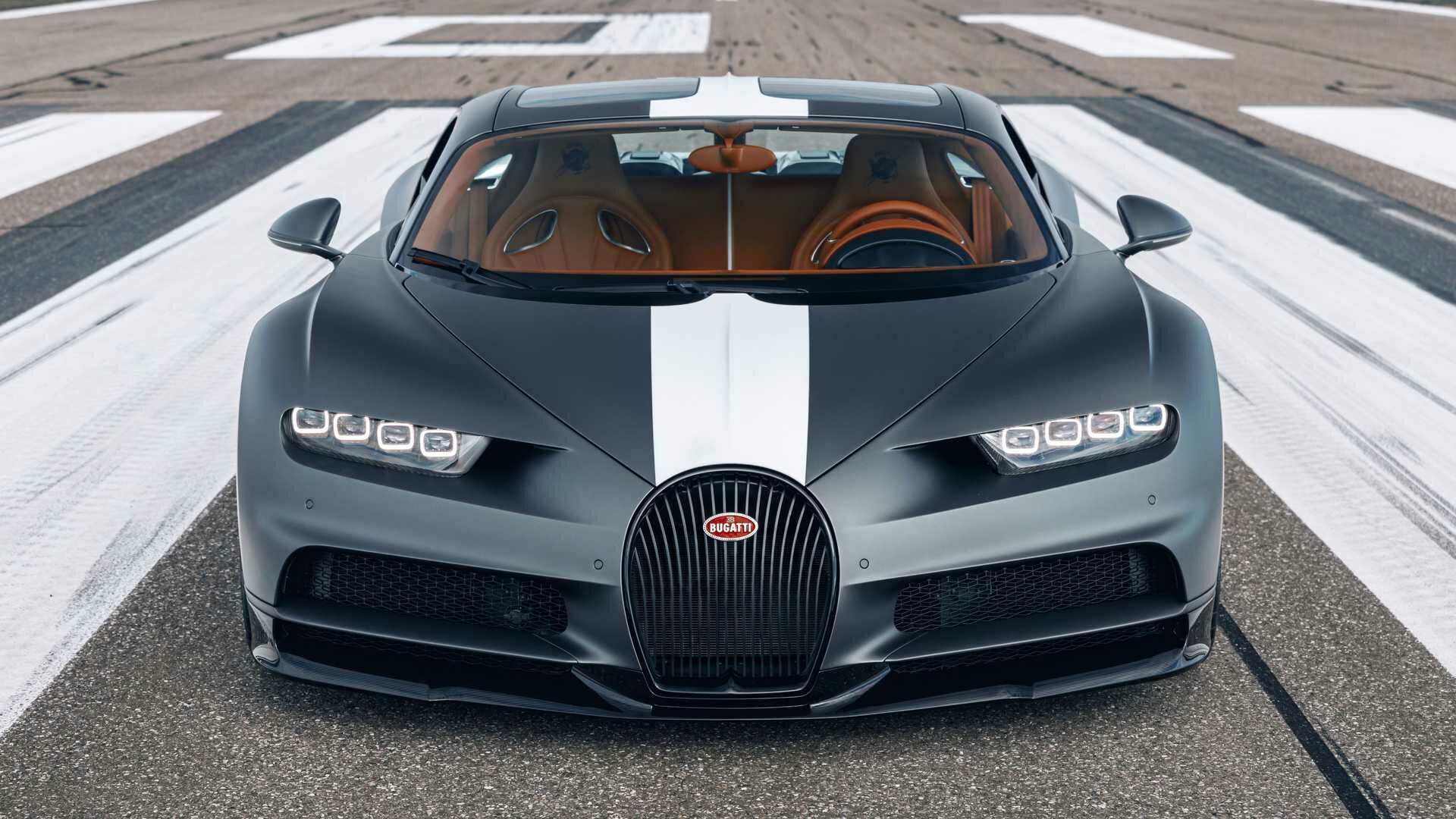 Bugatti Chiron вышел в «авиационной» спецсерии