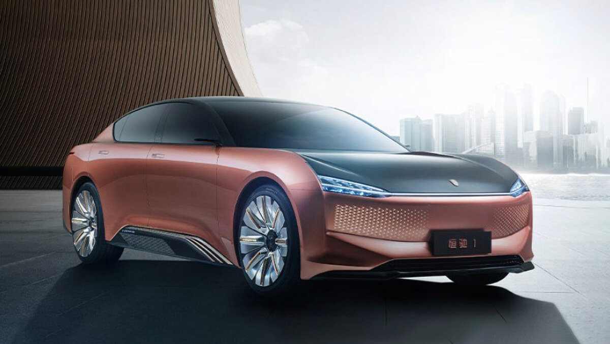 Китайцы представили новые электромобили от экс-дизайнера BMW