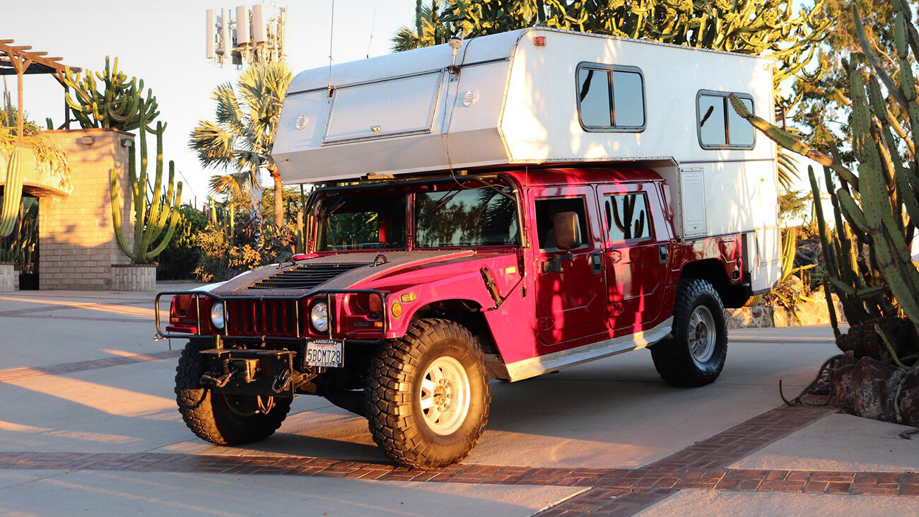 На продажу выставлен уникальный Hummer, в котором можно жить
