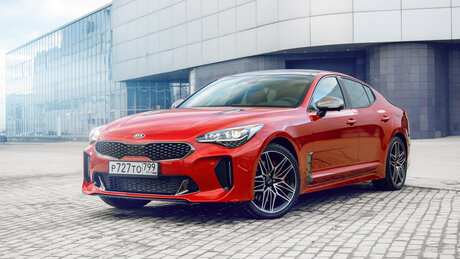 Красный пролетарий. Все плюсы и минусы Kia Stinger: подробный тест
