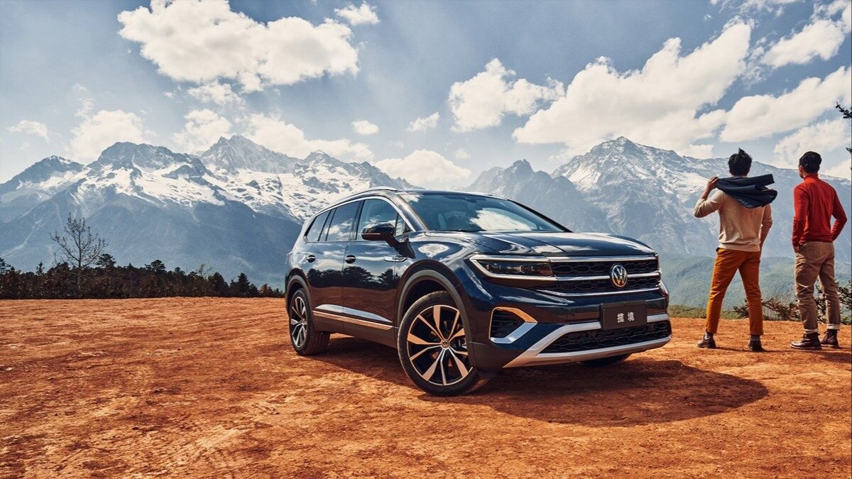 На бывшем заводе Volkswagen в Калуге замечены большие кроссоверы VW Talagon — их привезли из Китая