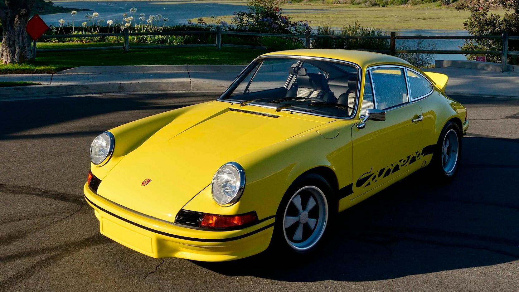 Культовый Porsche из 1970-х, которым владел звезда «Форсажа» Пол Уокер, пустят с молотка