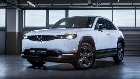 Нараспашку. Обзор электрического кроссовера Mazda MX-30 в пяти тезисах