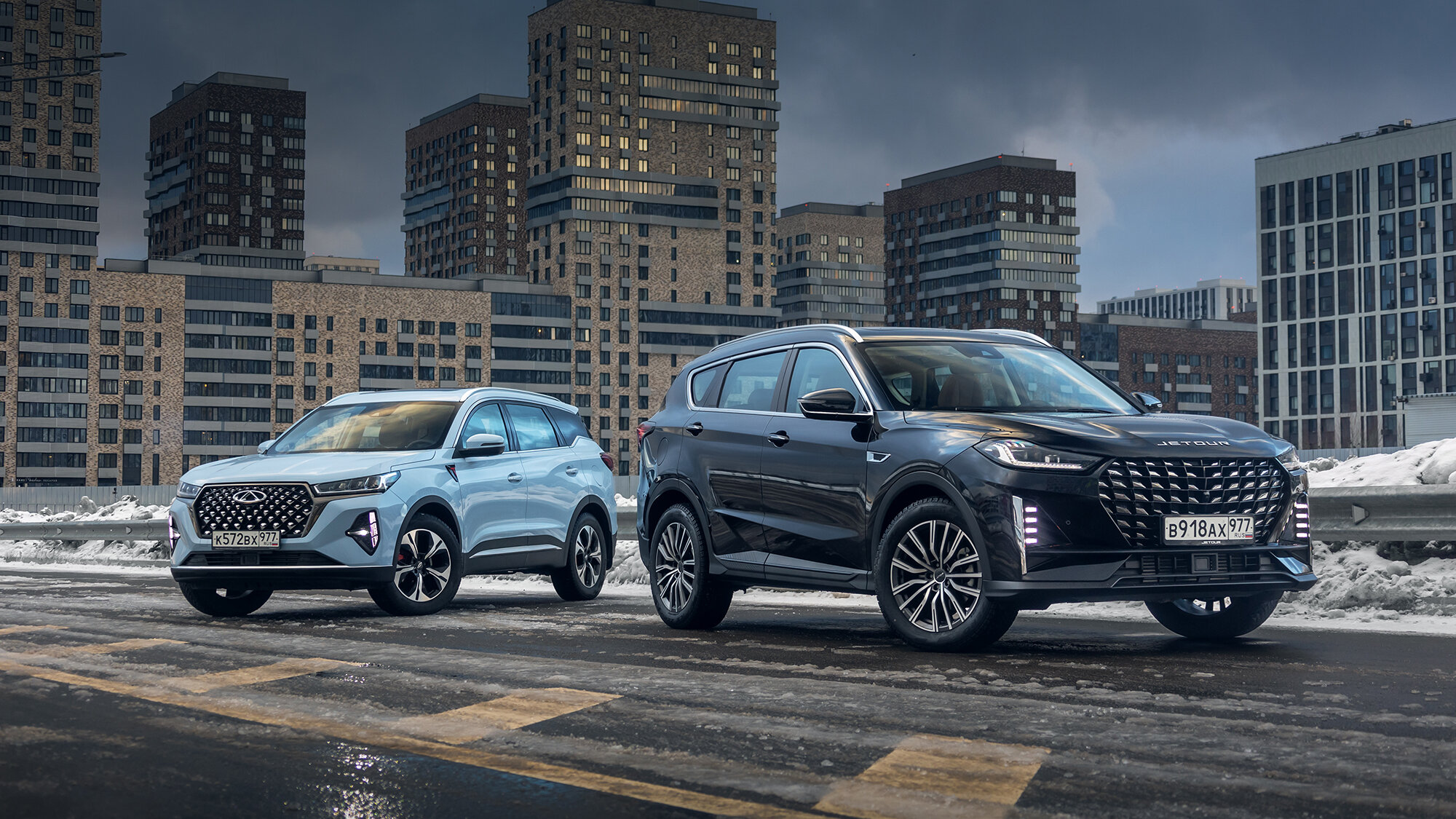 Tiggo 7 против X70 Plus: сравнительный тест похожих, но не одинаковых кроссоверов
