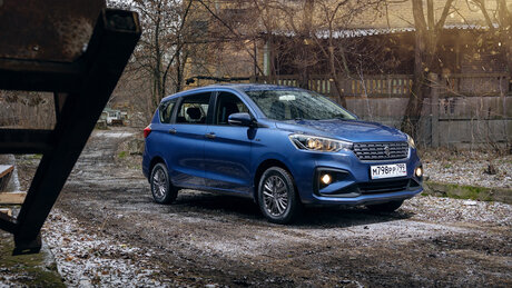 Первый тест Suzuki Ertiga — новинки, которая вернёт уютное прошлое 