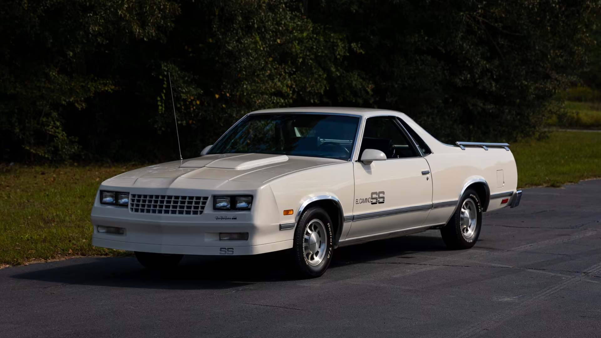 Chevrolet El Camino с небольшим пробегом и редким тюнингом выставили на аукцион