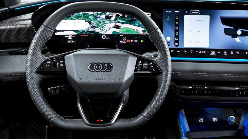 Audi вернёт физические кнопки на руль в рамках обновления 2026 модельного года