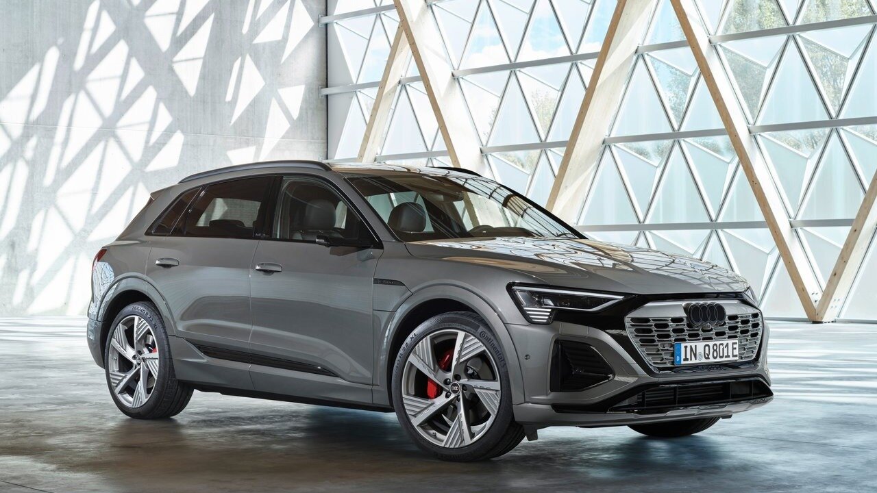 Audi Q8 e-tron скоро снимут с производства