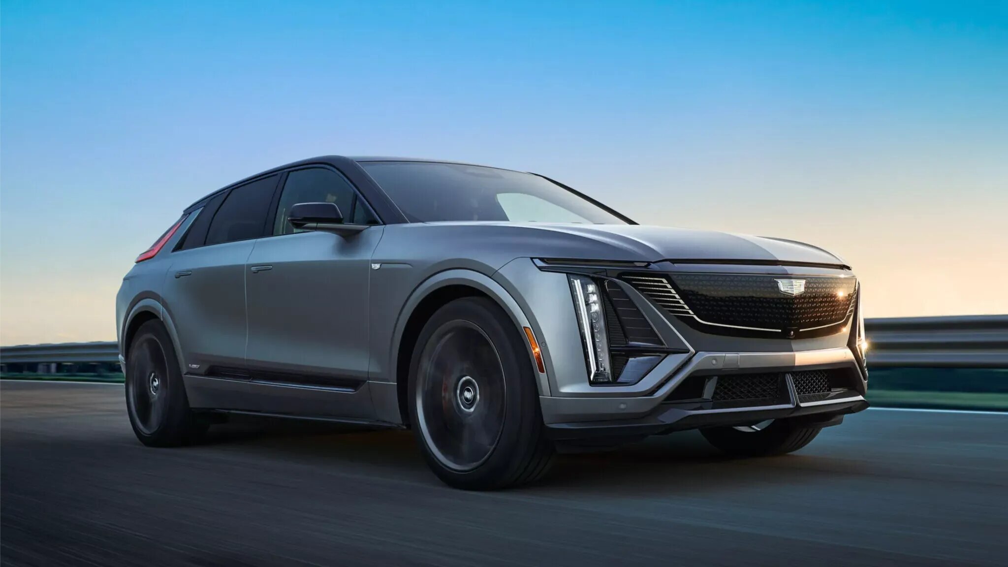 Рассекречена первая электрическая модель спортивной линейки Cadillac V: это кроссовер