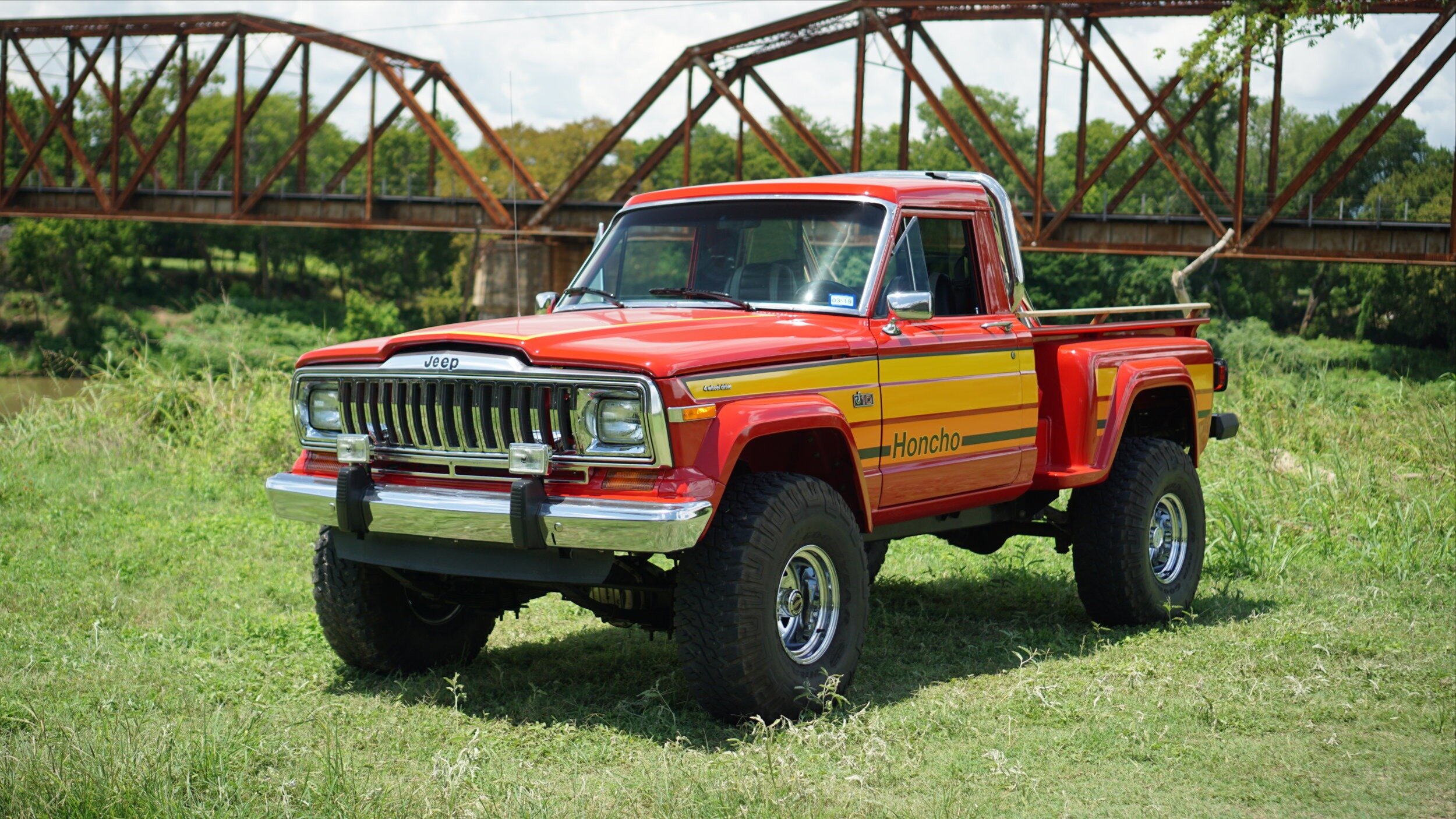 42-летний пикап Jeep после реставрации продают вчетверо дороже нового