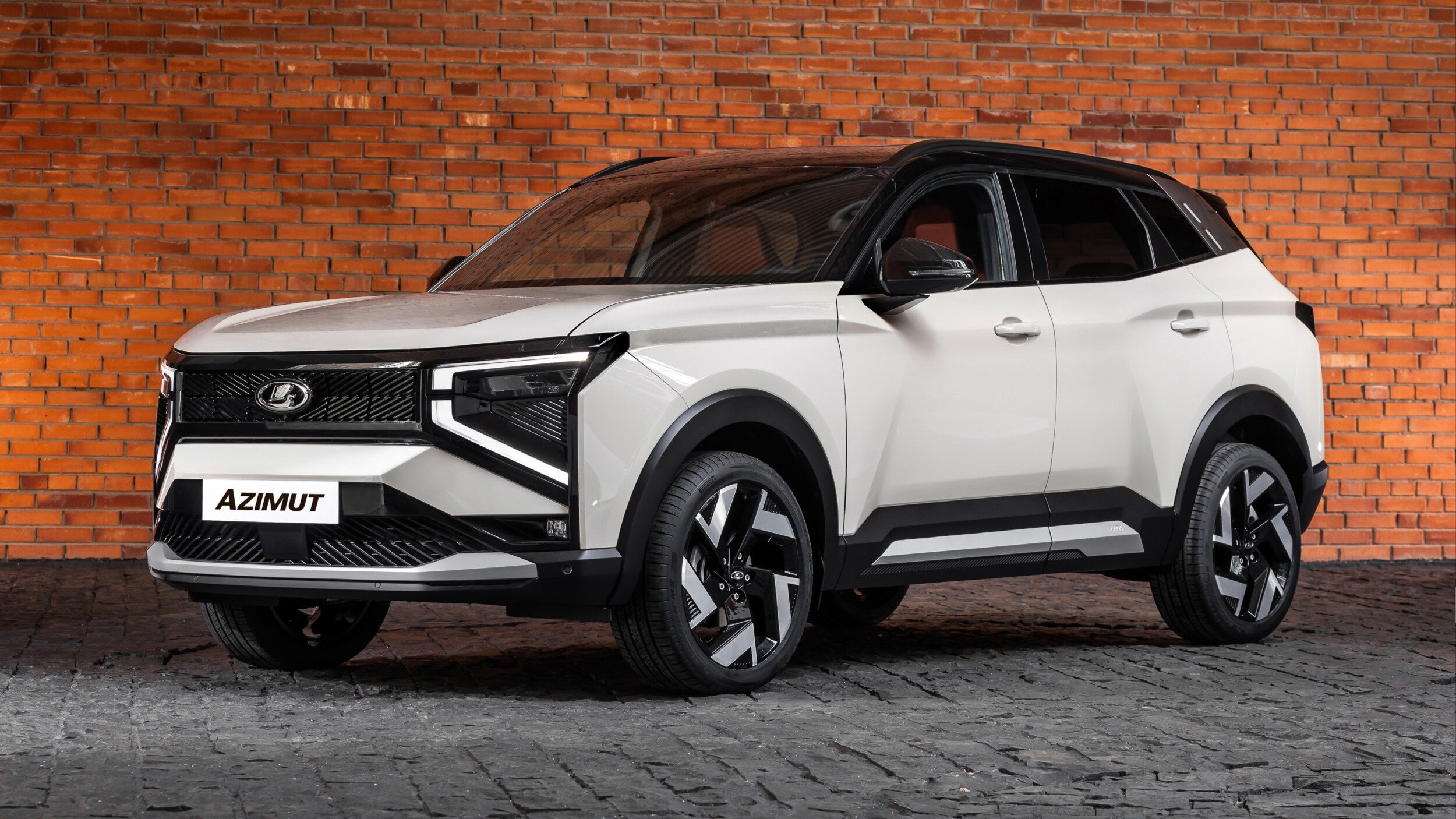 Lada Azimut признали самым стильным транспортом России
