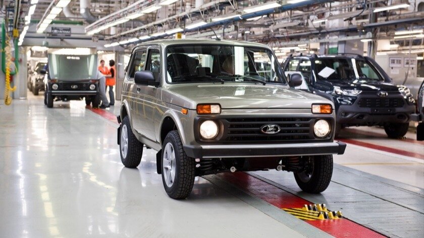 АвтоВАЗ отказался от выпуска новой Lada Niva 
