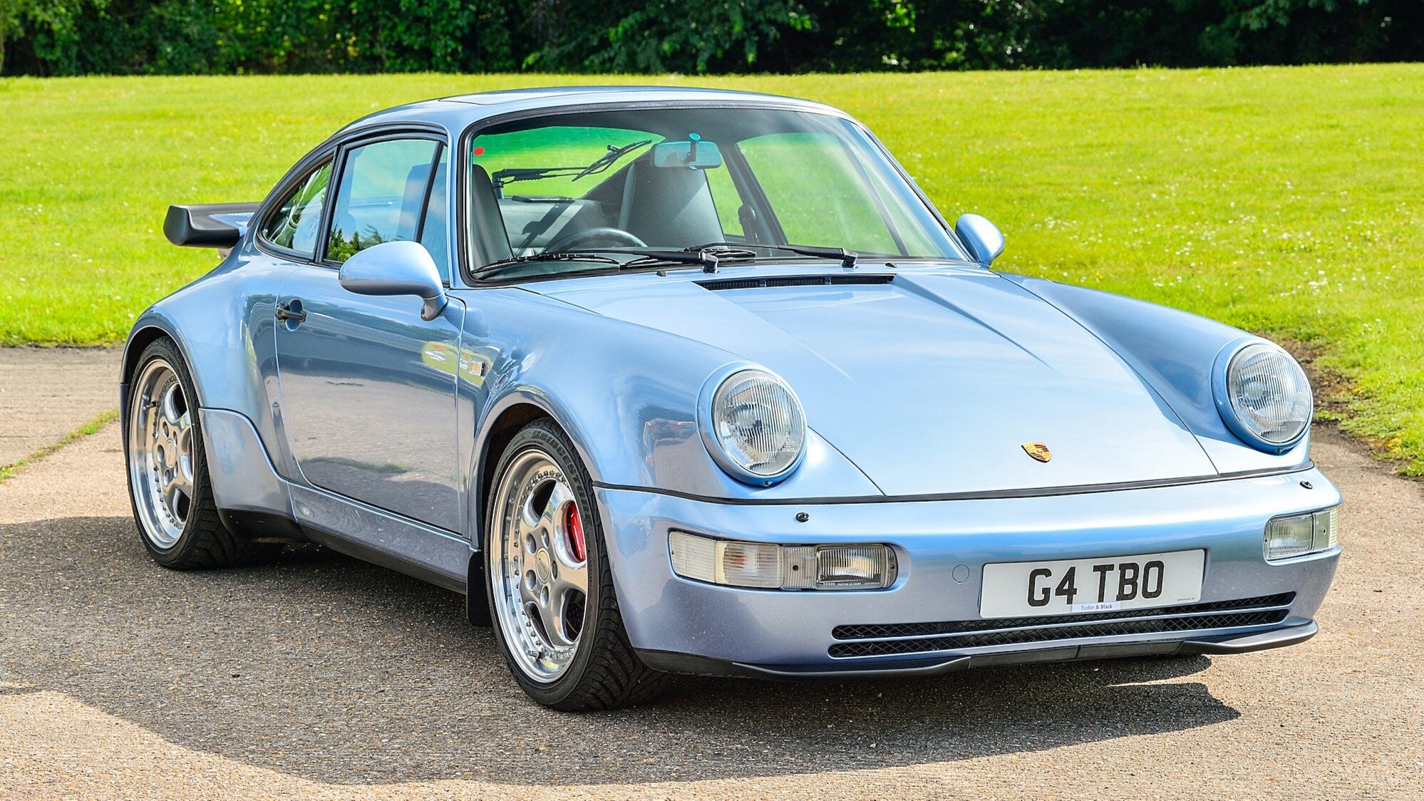 За уникальный Porsche 911 из гаража экс-чемпиона Формулы-1 отдали 32 миллиона рублей